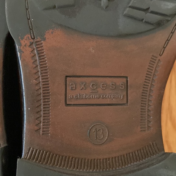 Axcess Men’s “Bleeker Black”Leather Shoes - Picture 7 of 12